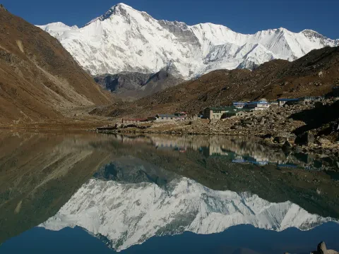 Gokyo Lake Trek: Discover the Serenity of Nepal’s Gokyo Lakes